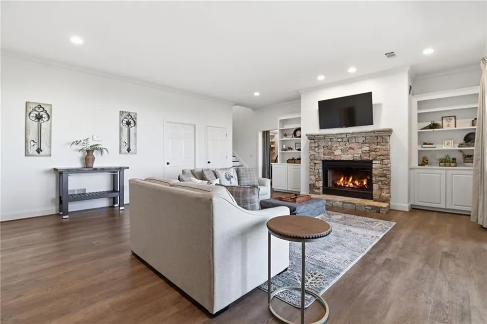 1837 Ridgeview Drive Big Canoe, GA 30143