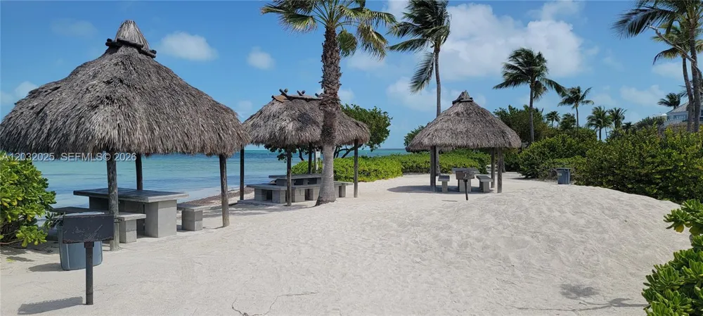 51 W Plaza Del Lago #. Islamorada, FL 33036