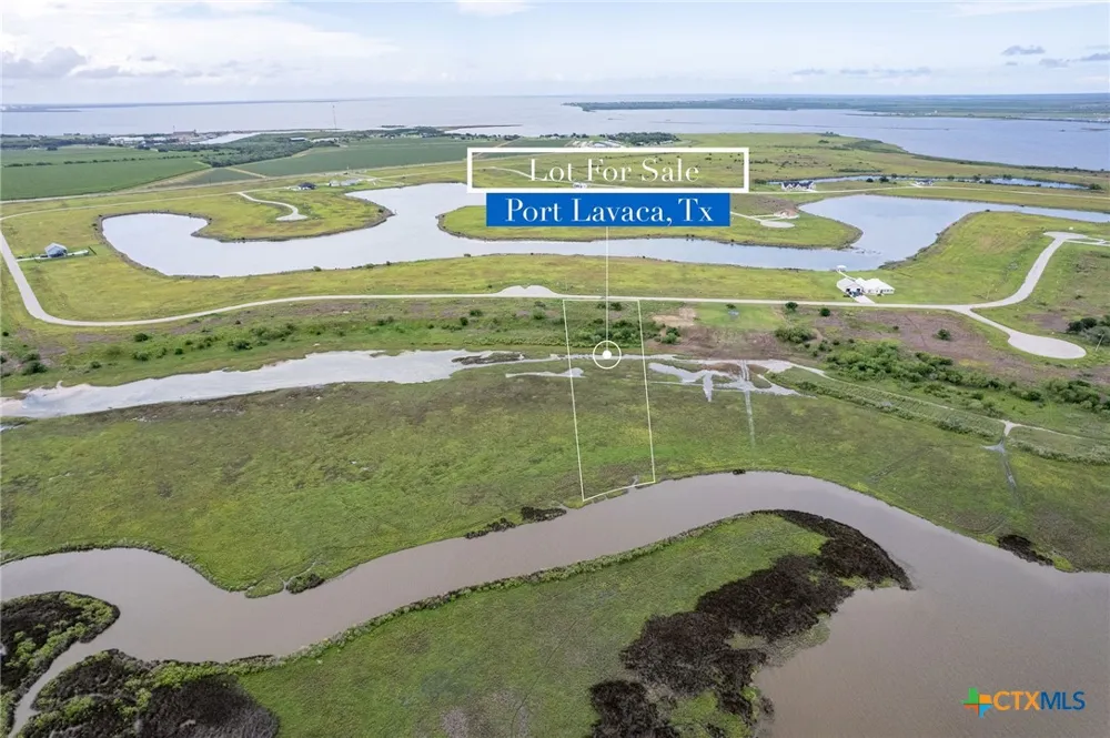 6 Redfish Retreat Drive Port Lavaca, TX 77979
