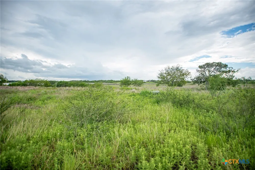 6 Redfish Retreat Drive Port Lavaca, TX 77979