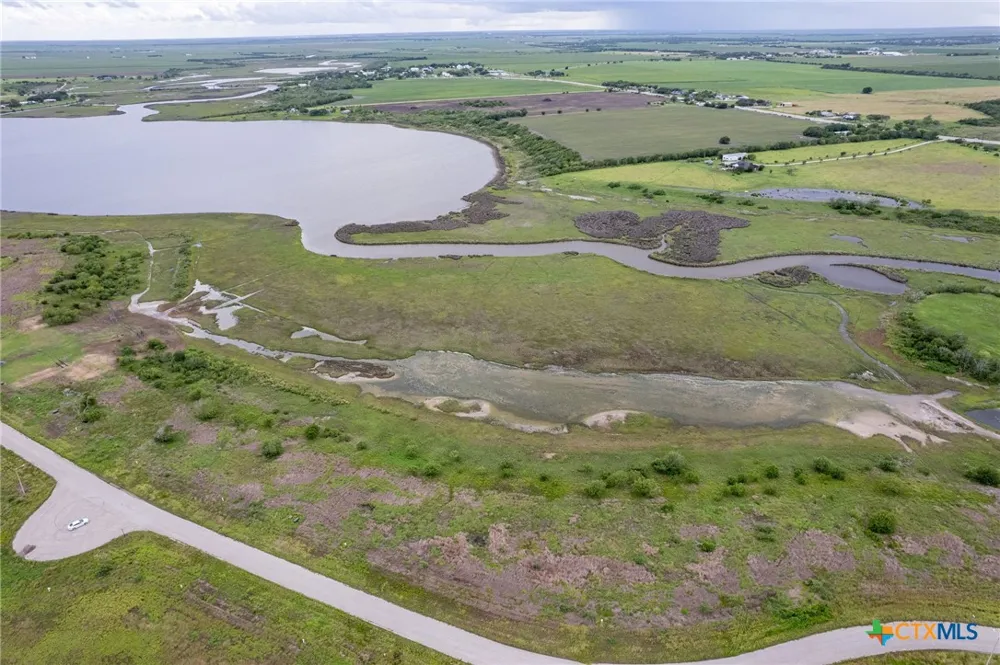 6 Redfish Retreat Drive Port Lavaca, TX 77979