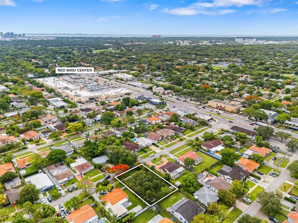 3900 SW 59th Ave Miami, FL 33155