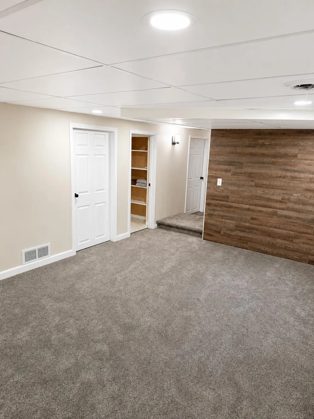 3302 Northview Drive Kalamazoo Charter Township, MI 49004