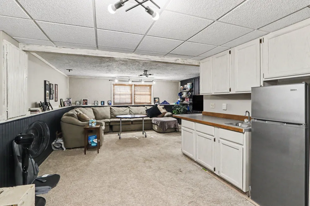 8275 Valleywood Lane Portage City, MI 49024