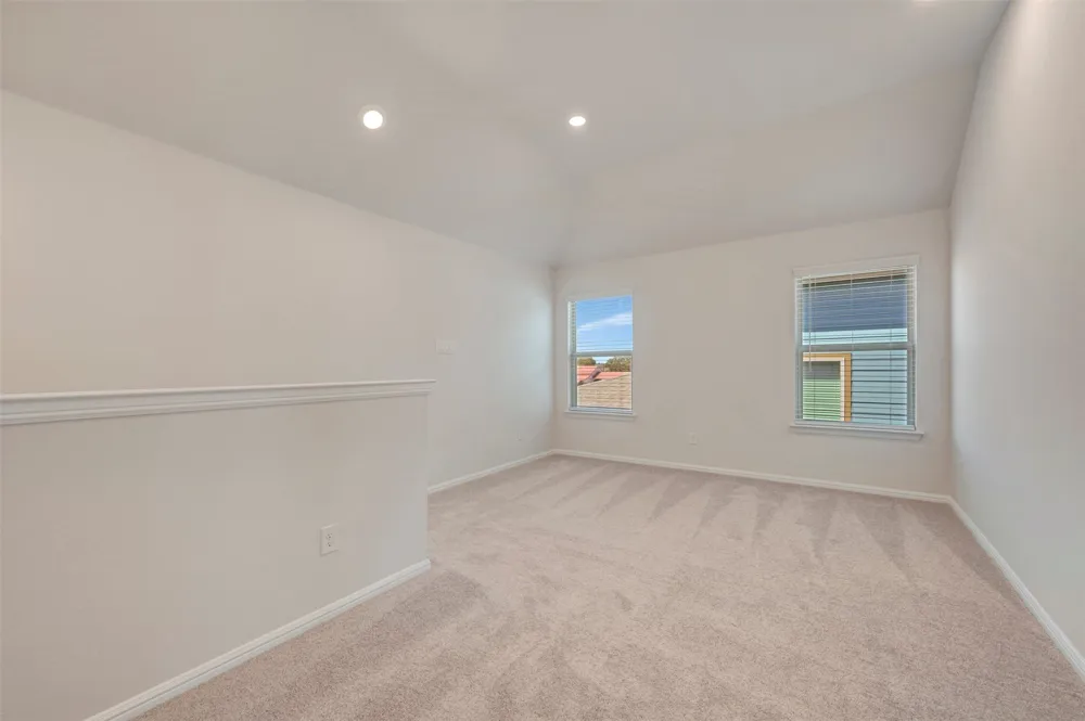 3308 Kingdom Drive Denton, TX 76208
