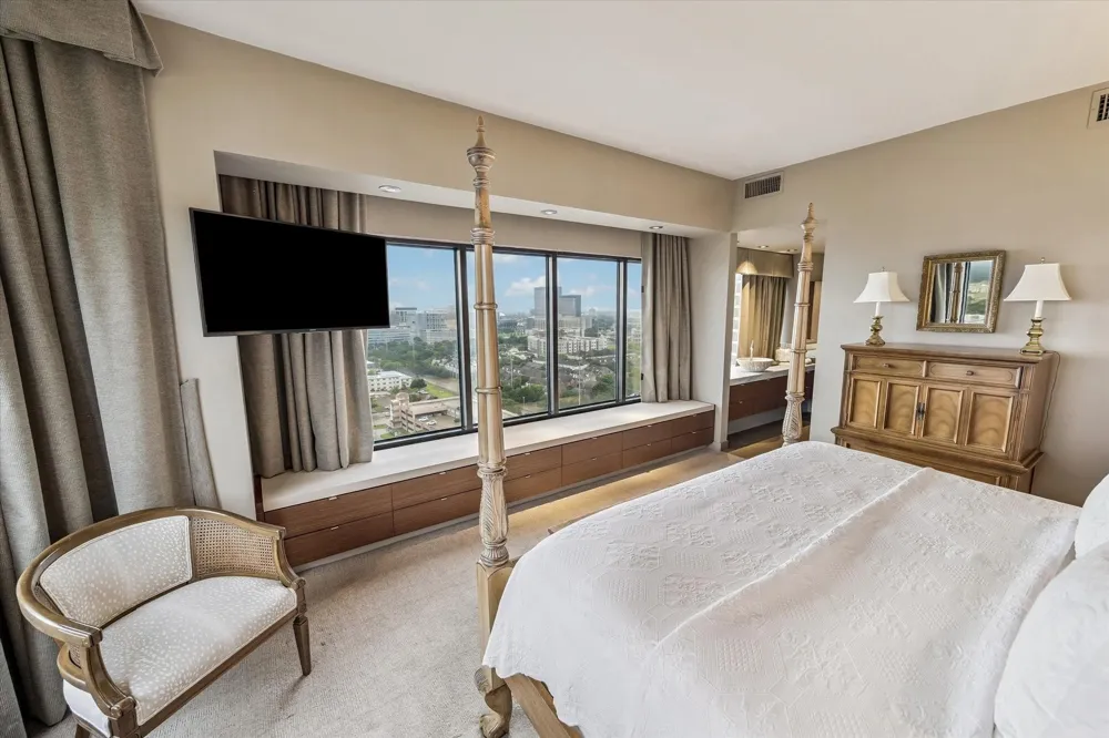 2001 Holcombe Boulevard #2006 Houston, TX 77030