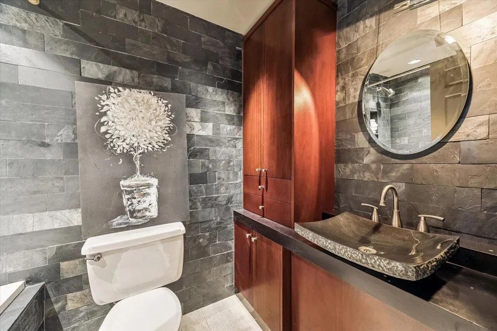 2001 Holcombe Boulevard #2006 Houston, TX 77030