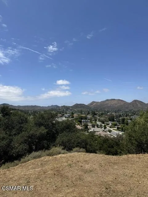 220 Silas Lane Newbury Park, CA 91320