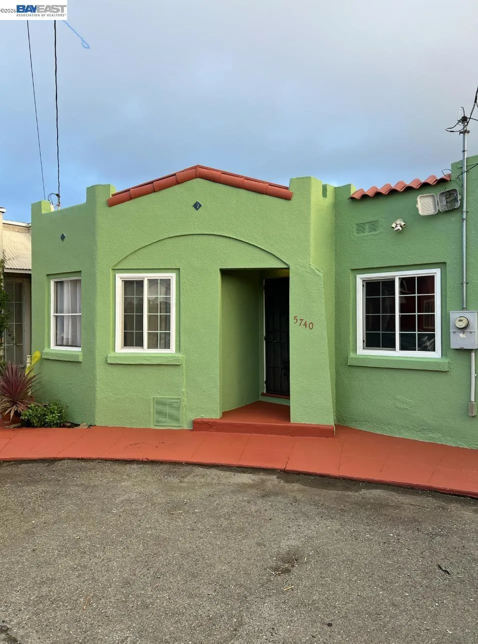 5740 Kingsley Cir Oakland, CA 94605