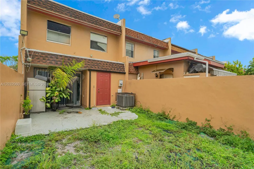 2790 NW 196th St #2790 Miami Gardens, FL 33056