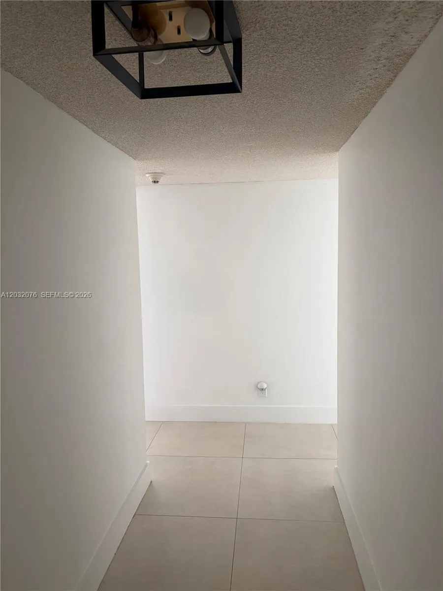 150 Ocean Lane Dr #4B Key Biscayne, FL 33149