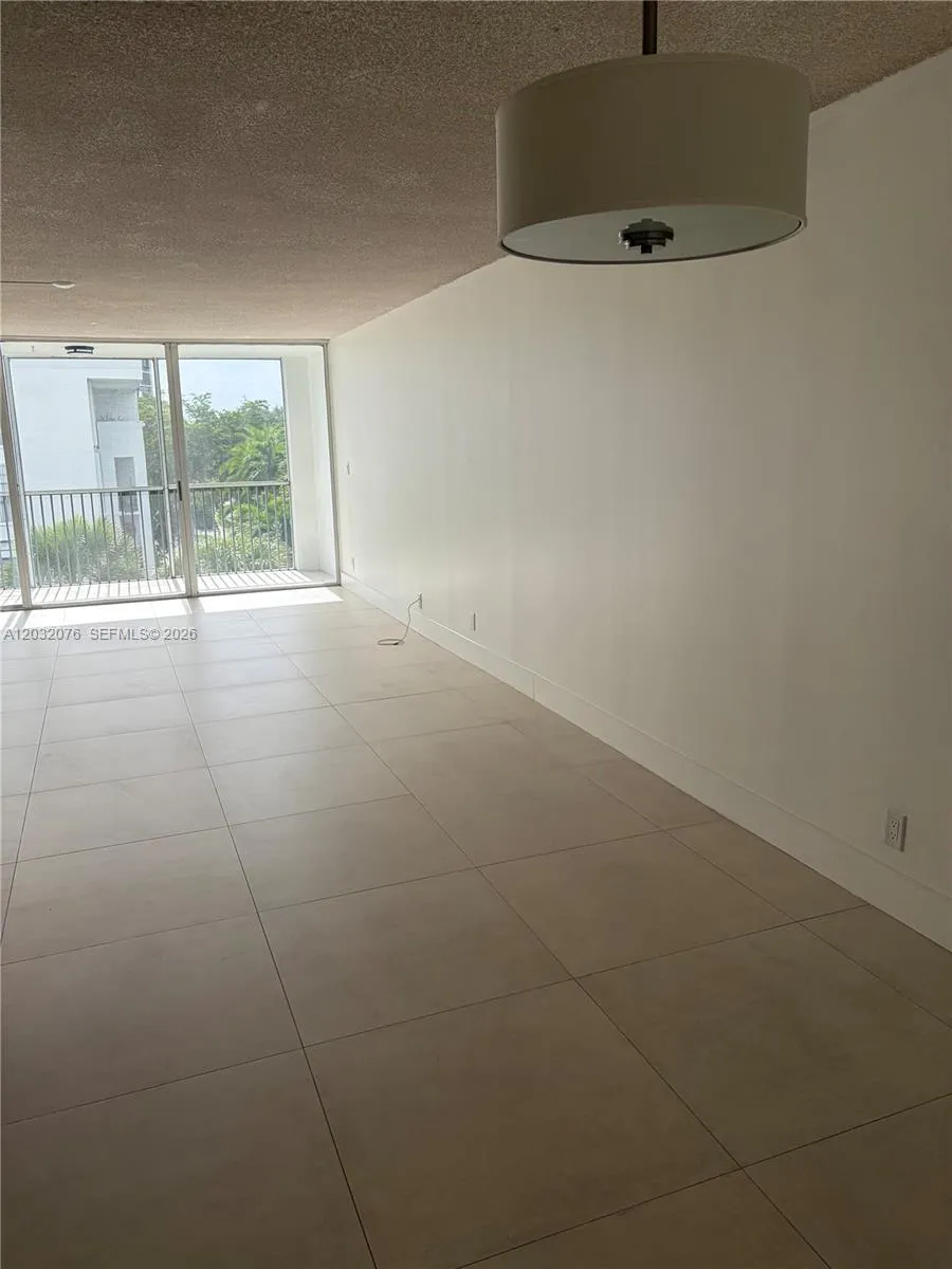 150 Ocean Lane Dr #4B Key Biscayne, FL 33149