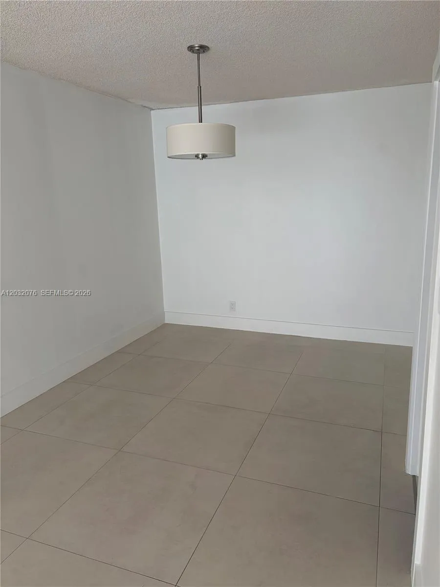 150 Ocean Lane Dr #4B Key Biscayne, FL 33149