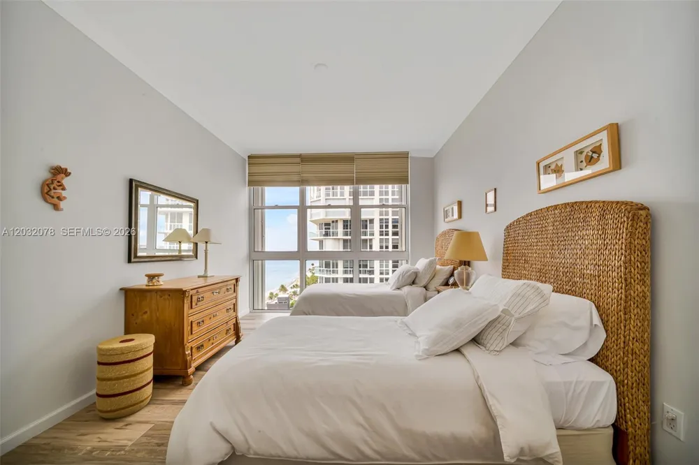 6051 Ocean Dr #1501 Hollywood, FL 33019