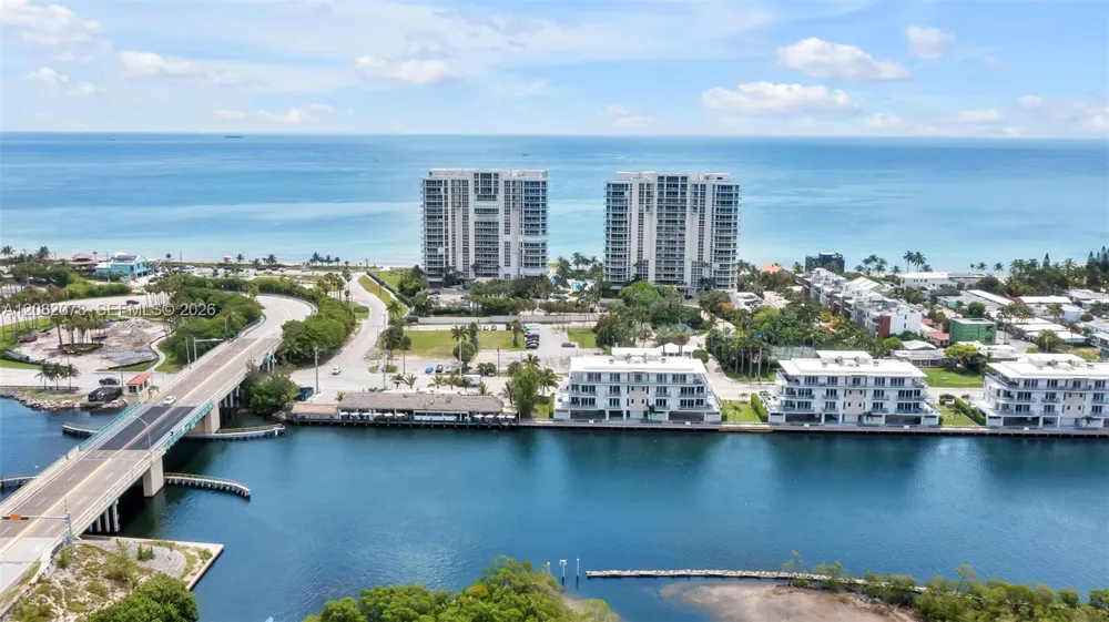 6051 Ocean Dr #1501 Hollywood, FL 33019