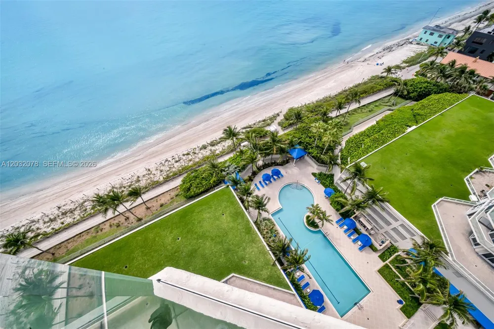 6051 Ocean Dr #1501 Hollywood, FL 33019