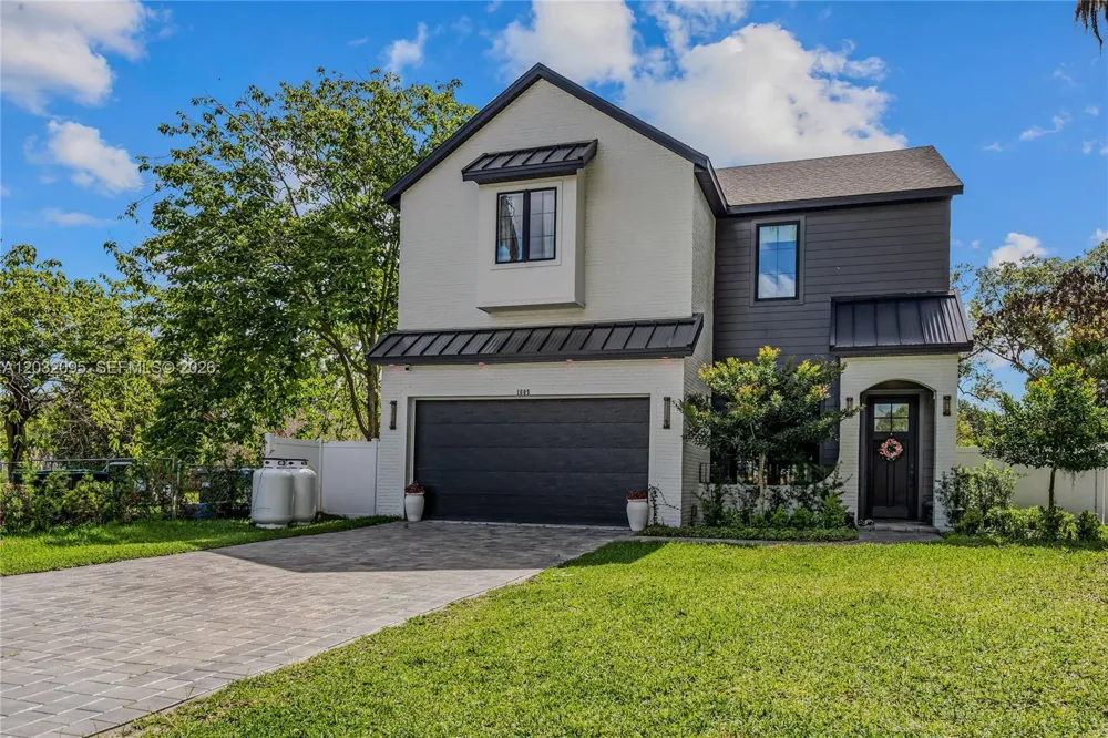 1605 Jessamine Ave Orlando, FL 32806