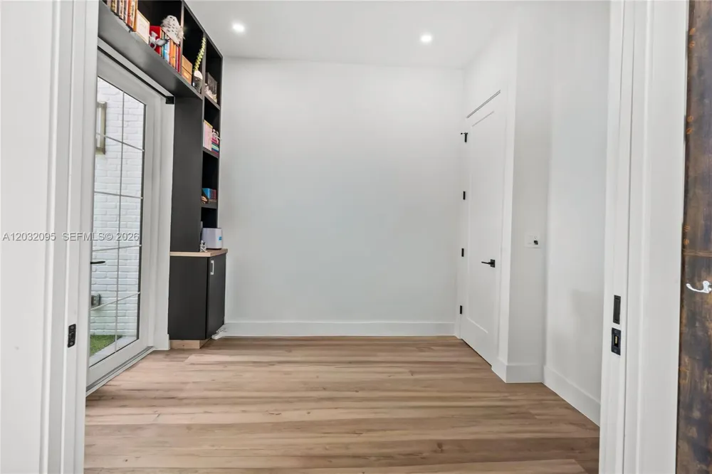 1605 Jessamine Ave Orlando, FL 32806