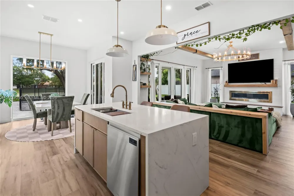 1605 Jessamine Ave Orlando, FL 32806