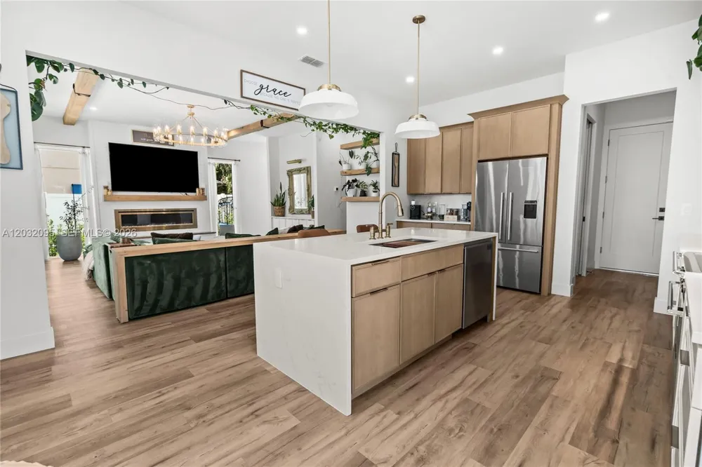 1605 Jessamine Ave Orlando, FL 32806