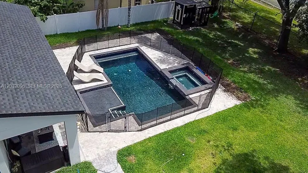 1605 Jessamine Ave Orlando, FL 32806