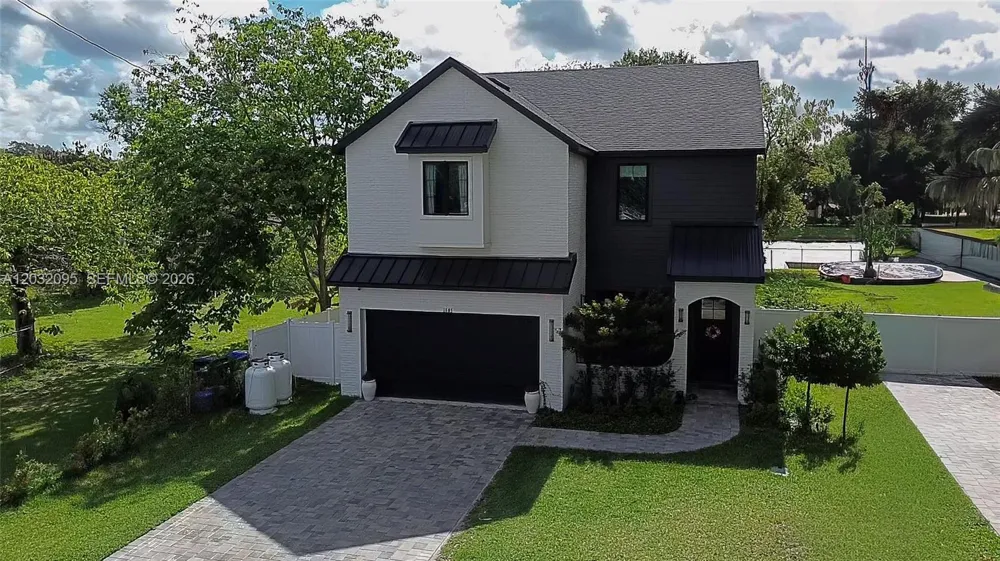 1605 Jessamine Ave Orlando, FL 32806