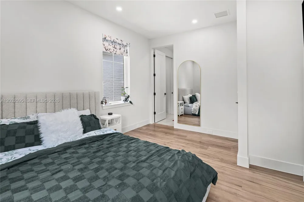 1605 Jessamine Ave Orlando, FL 32806