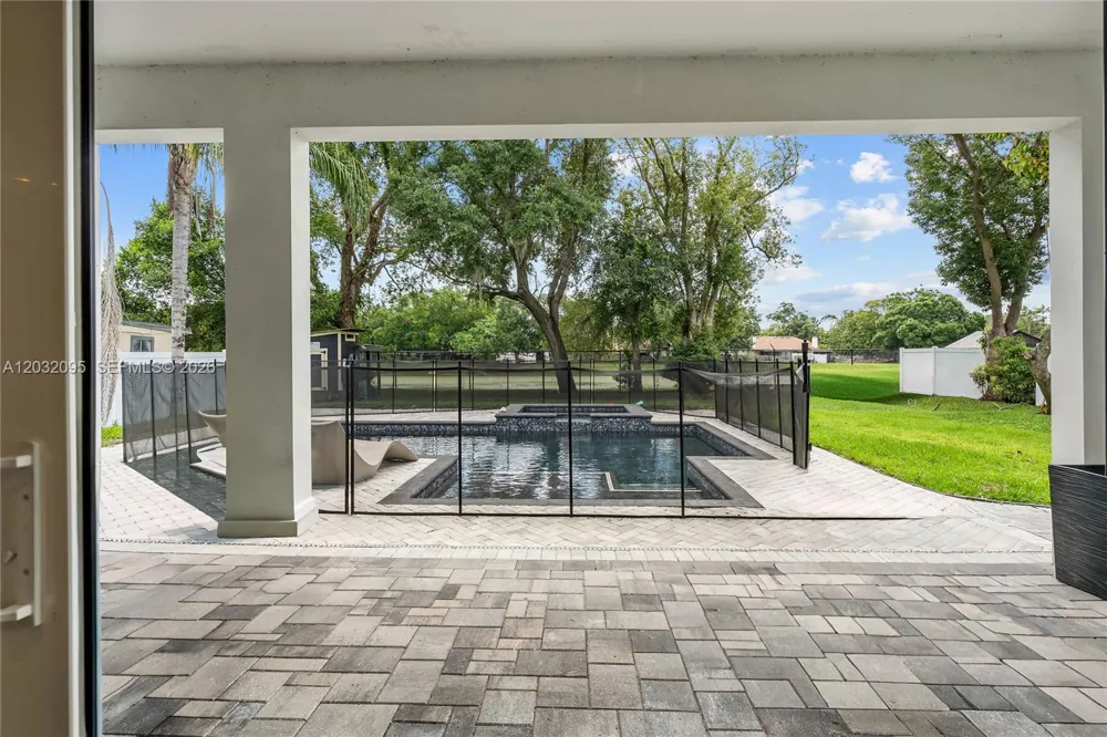 1605 Jessamine Ave Orlando, FL 32806