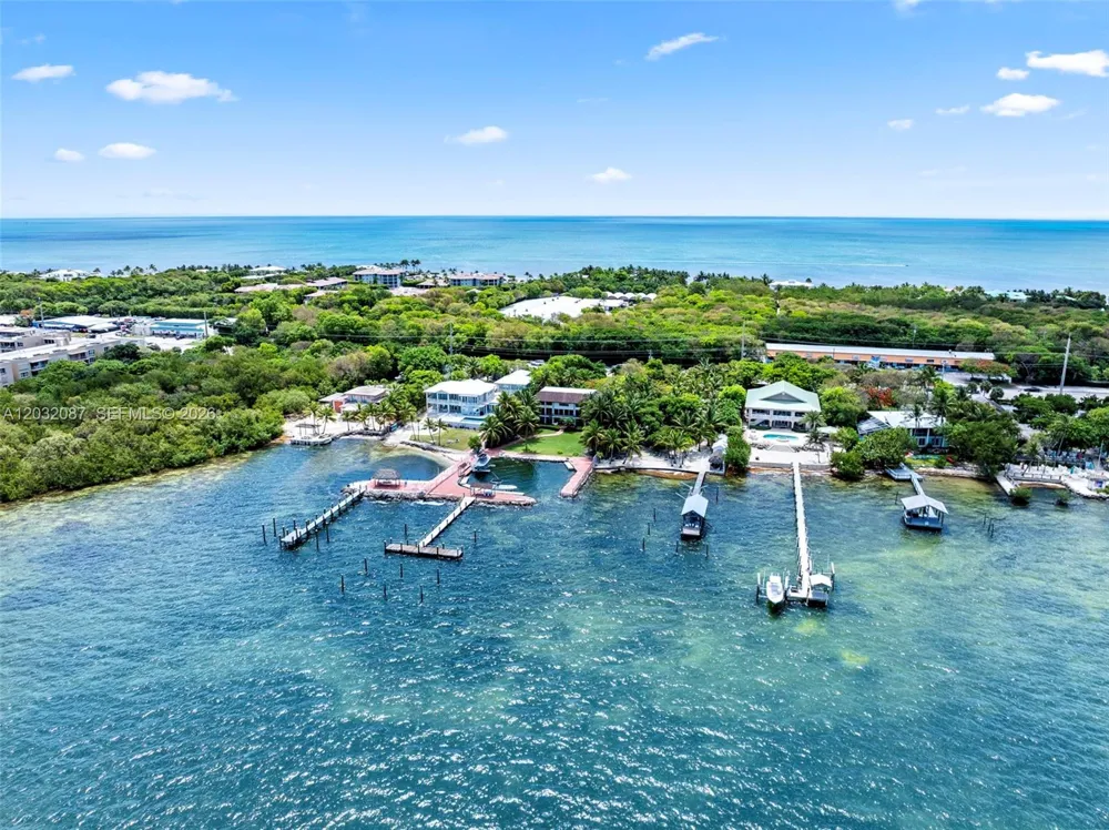 88110 Overseas Hwy Islamorada, FL 33036