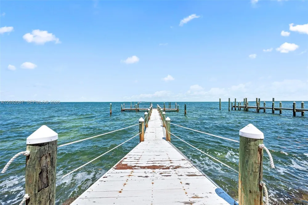 88110 Overseas Hwy Islamorada, FL 33036