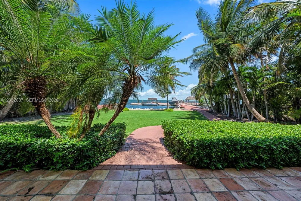 88110 Overseas Hwy Islamorada, FL 33036