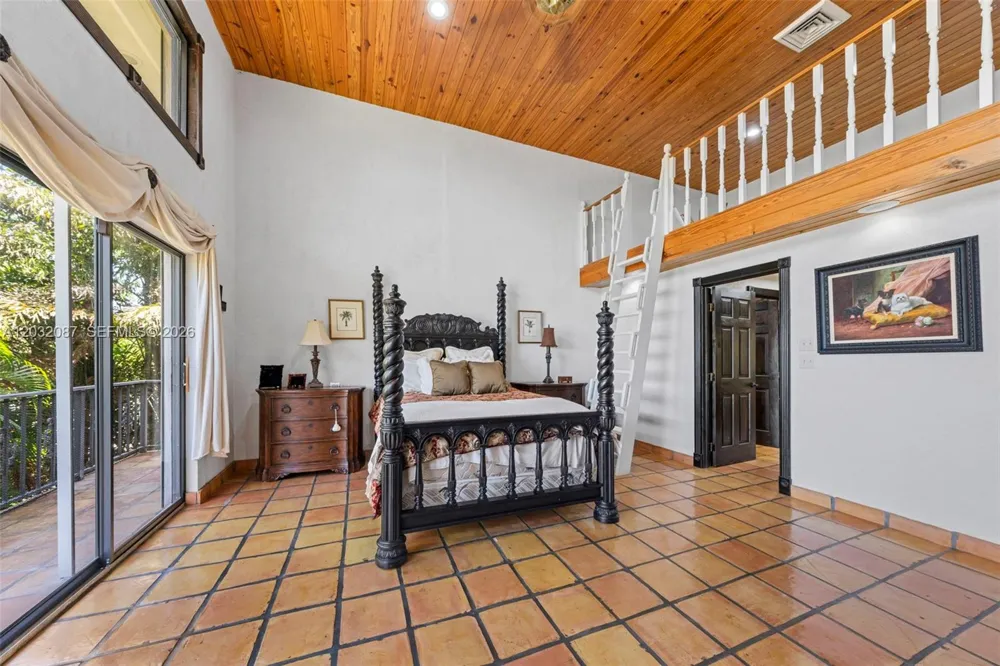 88110 Overseas Hwy Islamorada, FL 33036
