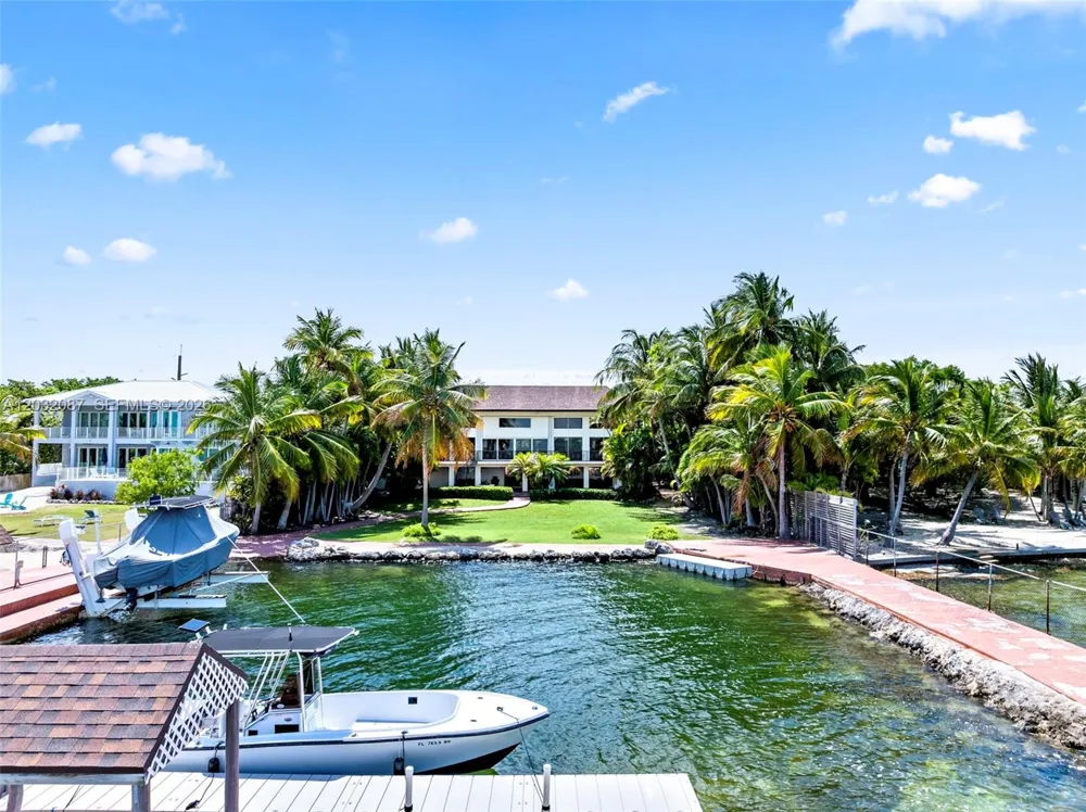 88110 Overseas Hwy Islamorada, FL 33036