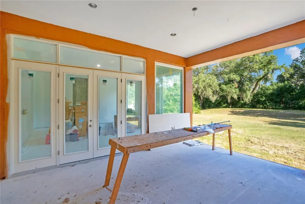 818 LAKE AGNES DRIVE Polk City, FL 33868