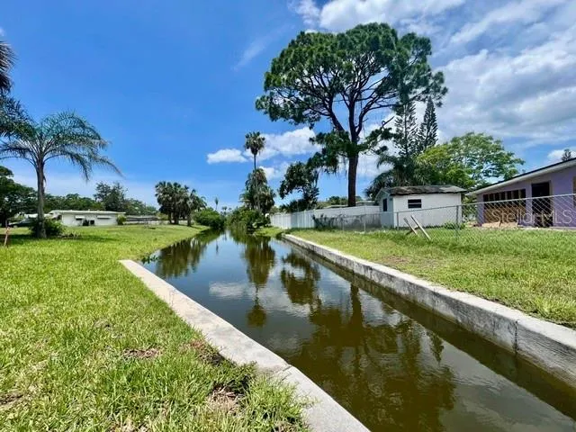 5113 AVERY ROAD New Port Richey, FL 34652