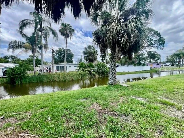 5113 AVERY ROAD New Port Richey, FL 34652