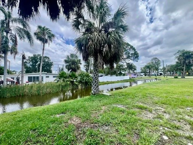 5113 AVERY ROAD New Port Richey, FL 34652