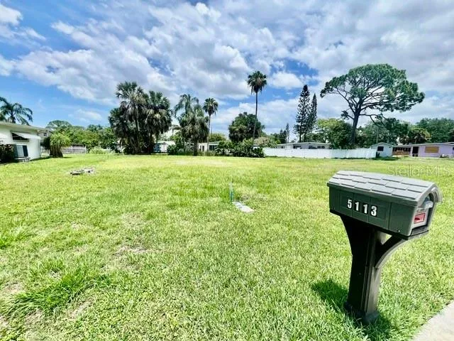5113 AVERY ROAD New Port Richey, FL 34652