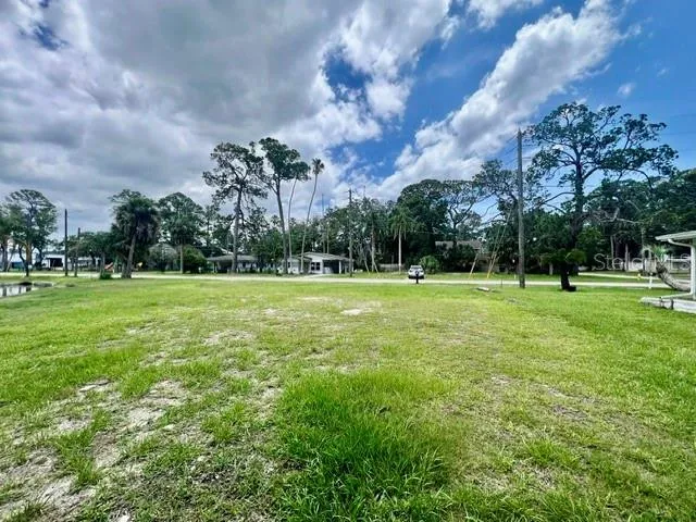 5113 AVERY ROAD New Port Richey, FL 34652