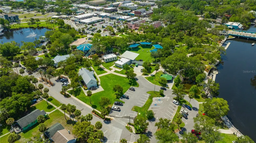 5113 AVERY ROAD New Port Richey, FL 34652