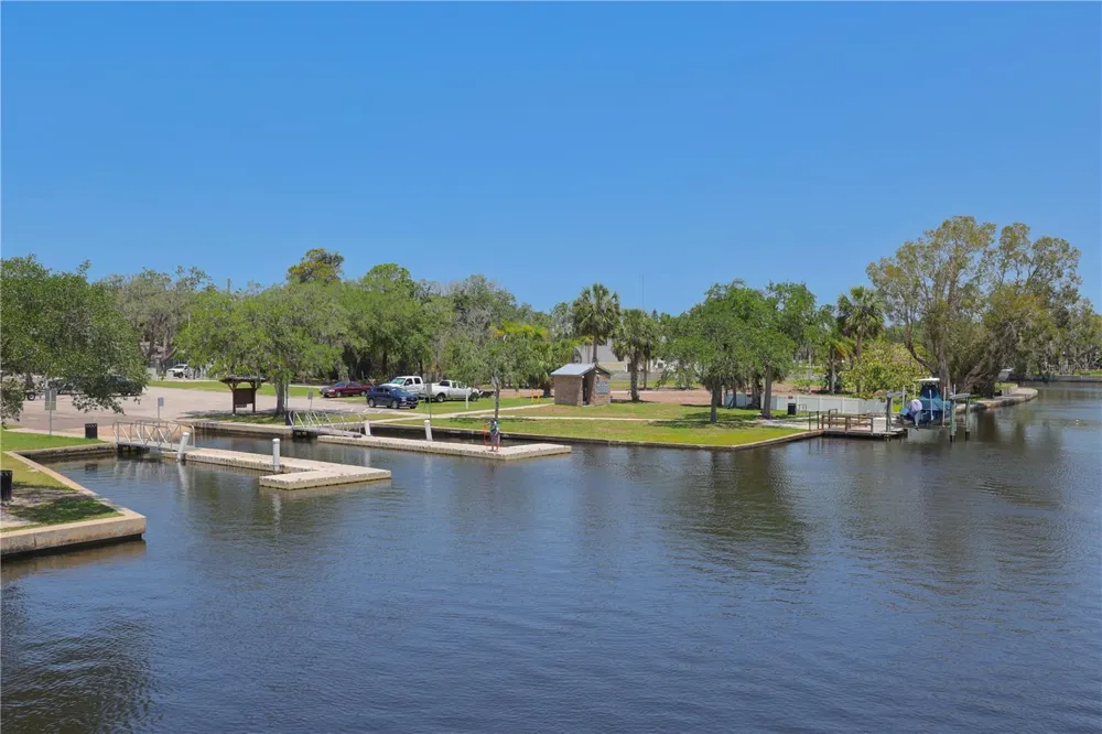 5113 AVERY ROAD New Port Richey, FL 34652