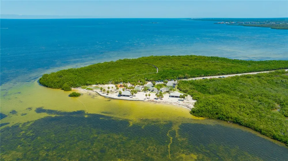 5113 AVERY ROAD New Port Richey, FL 34652