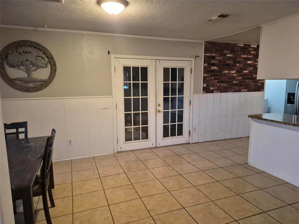 243 Weldon Drive Woodway, TX 76712
