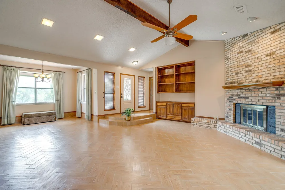 3503 Red Bud Drive Weatherford, TX 76087