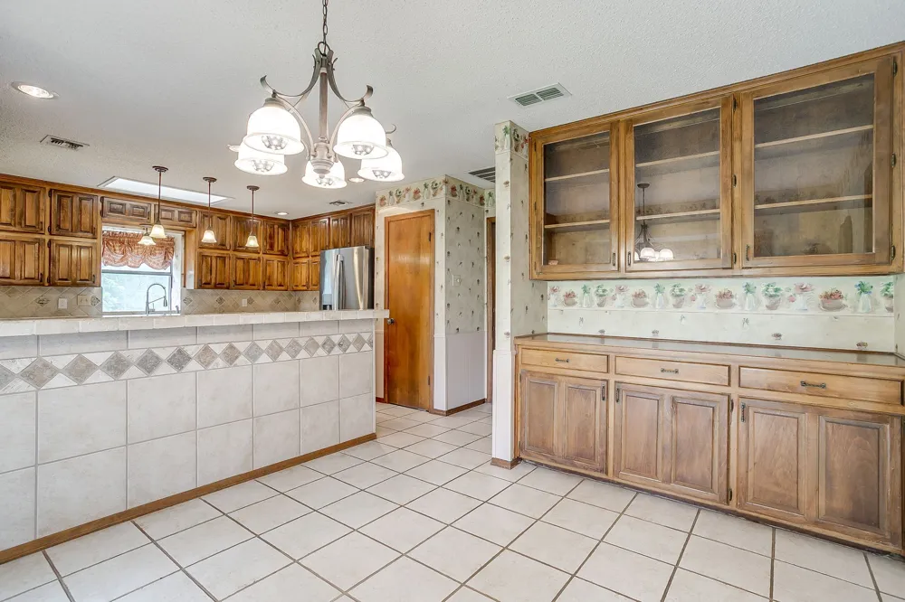 3503 Red Bud Drive Weatherford, TX 76087