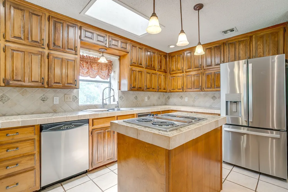 3503 Red Bud Drive Weatherford, TX 76087