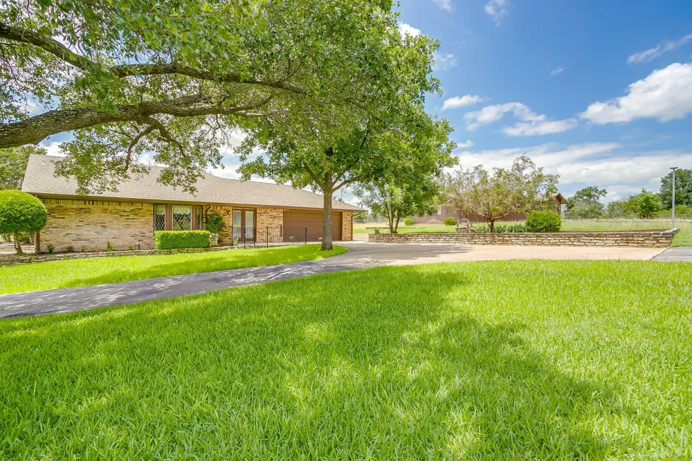 3503 Red Bud Drive Weatherford, TX 76087