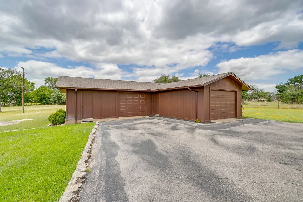 3503 Red Bud Drive Weatherford, TX 76087