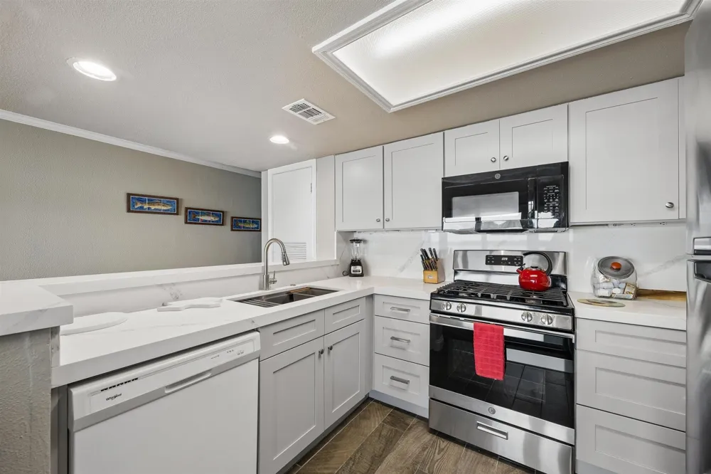 7041 Kingston Cove Lane #155 Willis, TX 77318