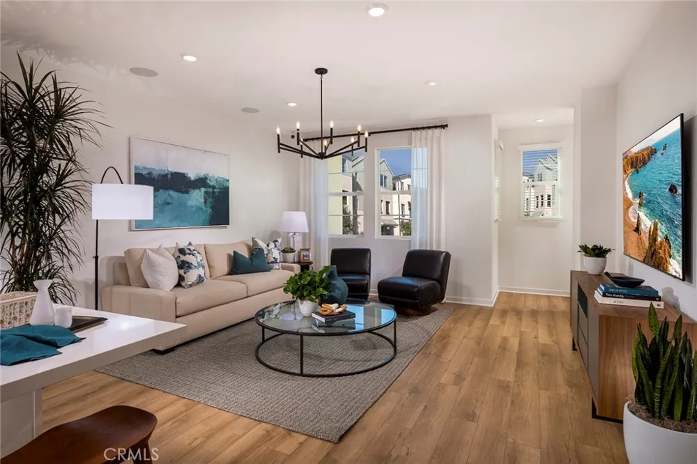 6052 Bryce Drive Eastvale, CA 92880